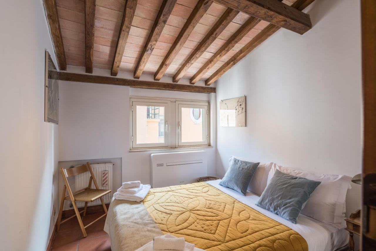 Colosseo Stylish Penthouse Rome Bagian luar foto