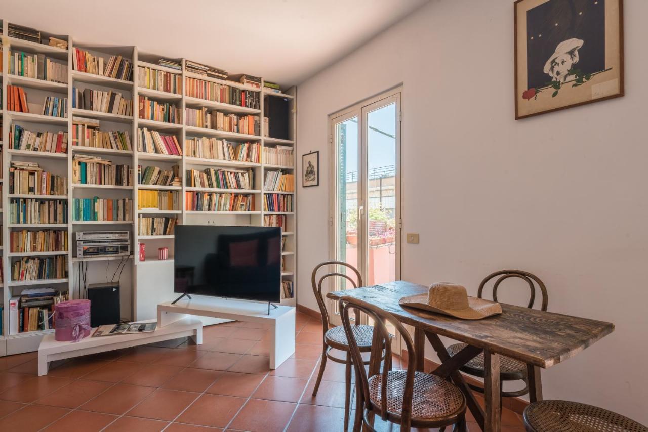 Colosseo Stylish Penthouse Rome Bagian luar foto